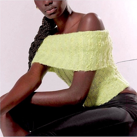 UO Silence + Noise Starlet Off-The-Shoulder Knit Top Lime Green Size Large New - Picture 2 of 10